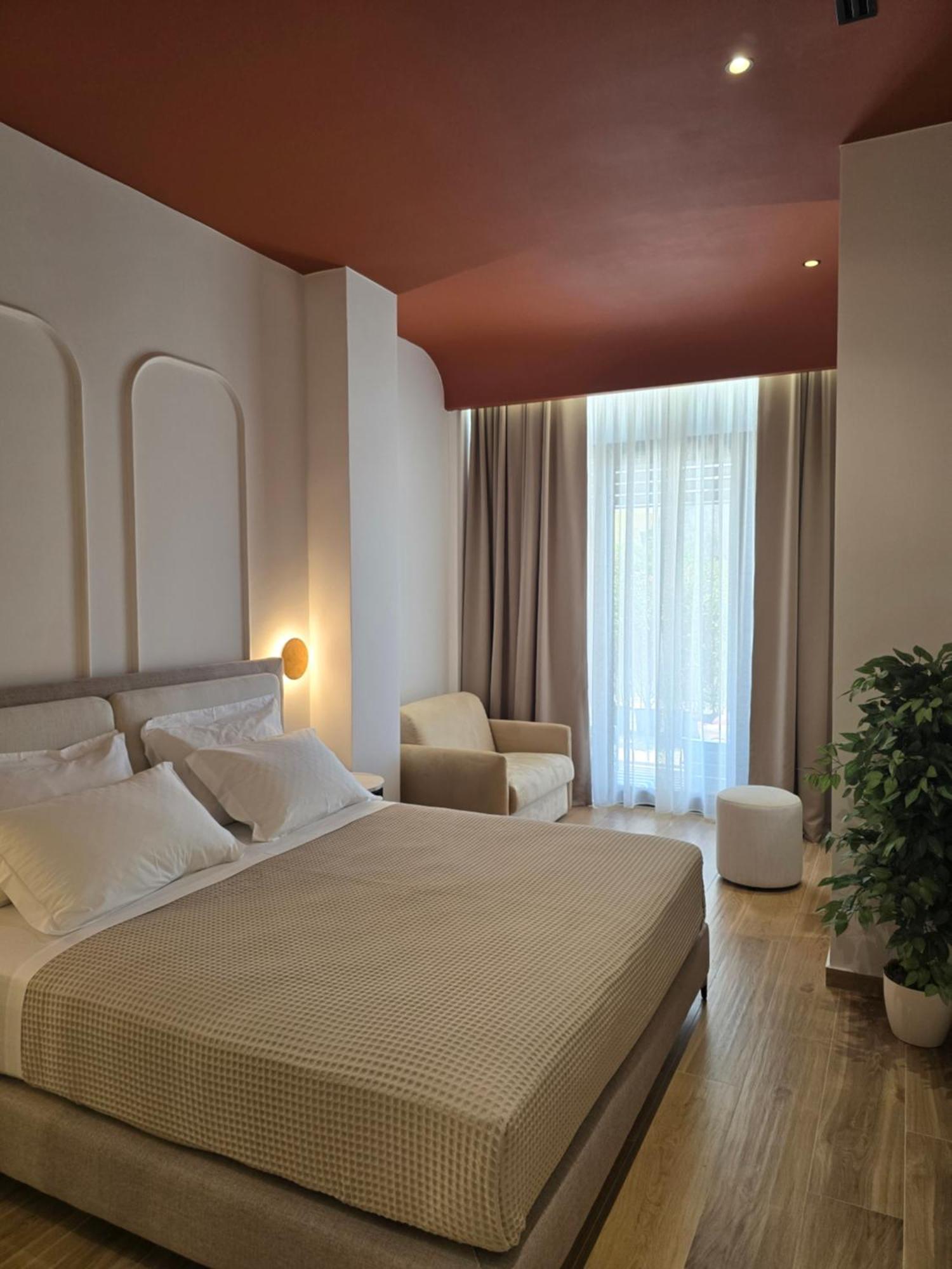 Noemie Hotel Himarë Exterior foto